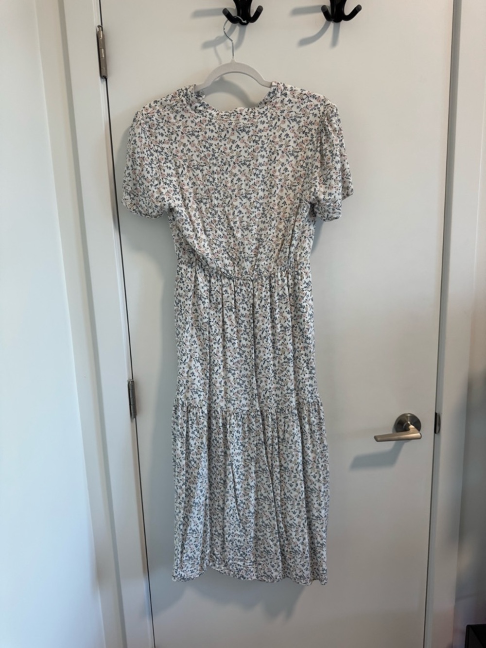 lulus Floral Midi Dress - Picture 4 of 5